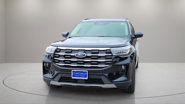 Certified 2025 Ford Explorer Active w/ Active Comfort Package image 2