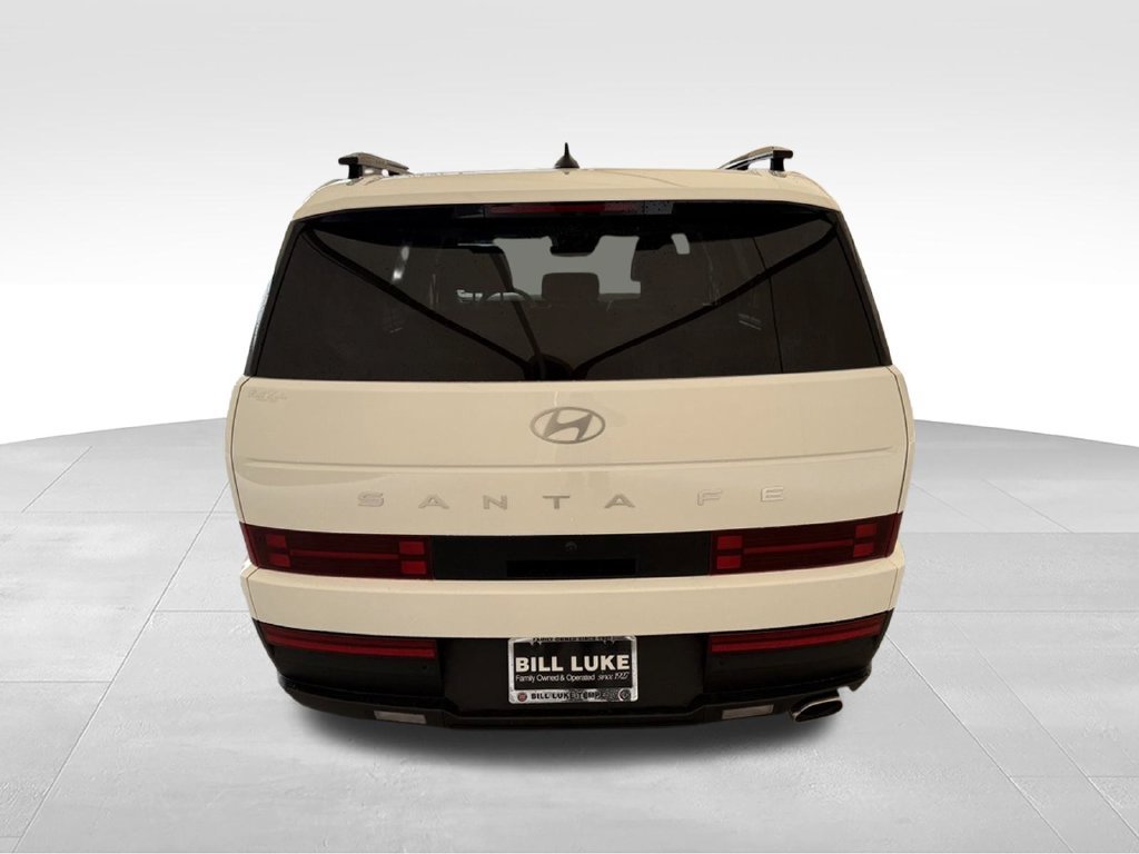 Used 2025 Hyundai Santa Fe SEL FWD image 9