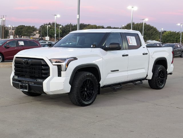 Used 2025 Toyota Tundra SR5 RWD image 10