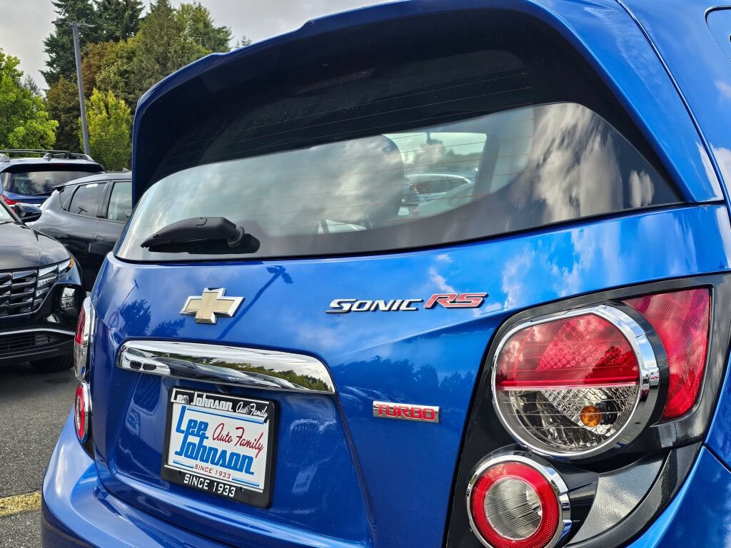 Used 2016 Chevrolet Sonic RS w/ Driver Confidence Package FWD image 28