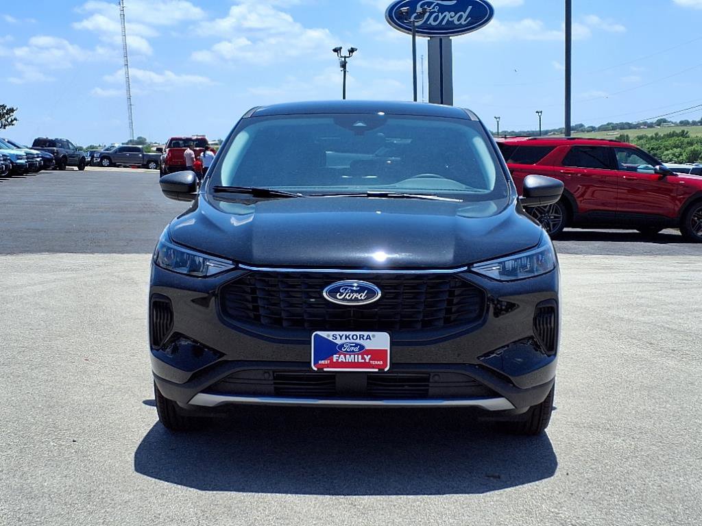 New 2025 Ford Escape Active FWD image 2