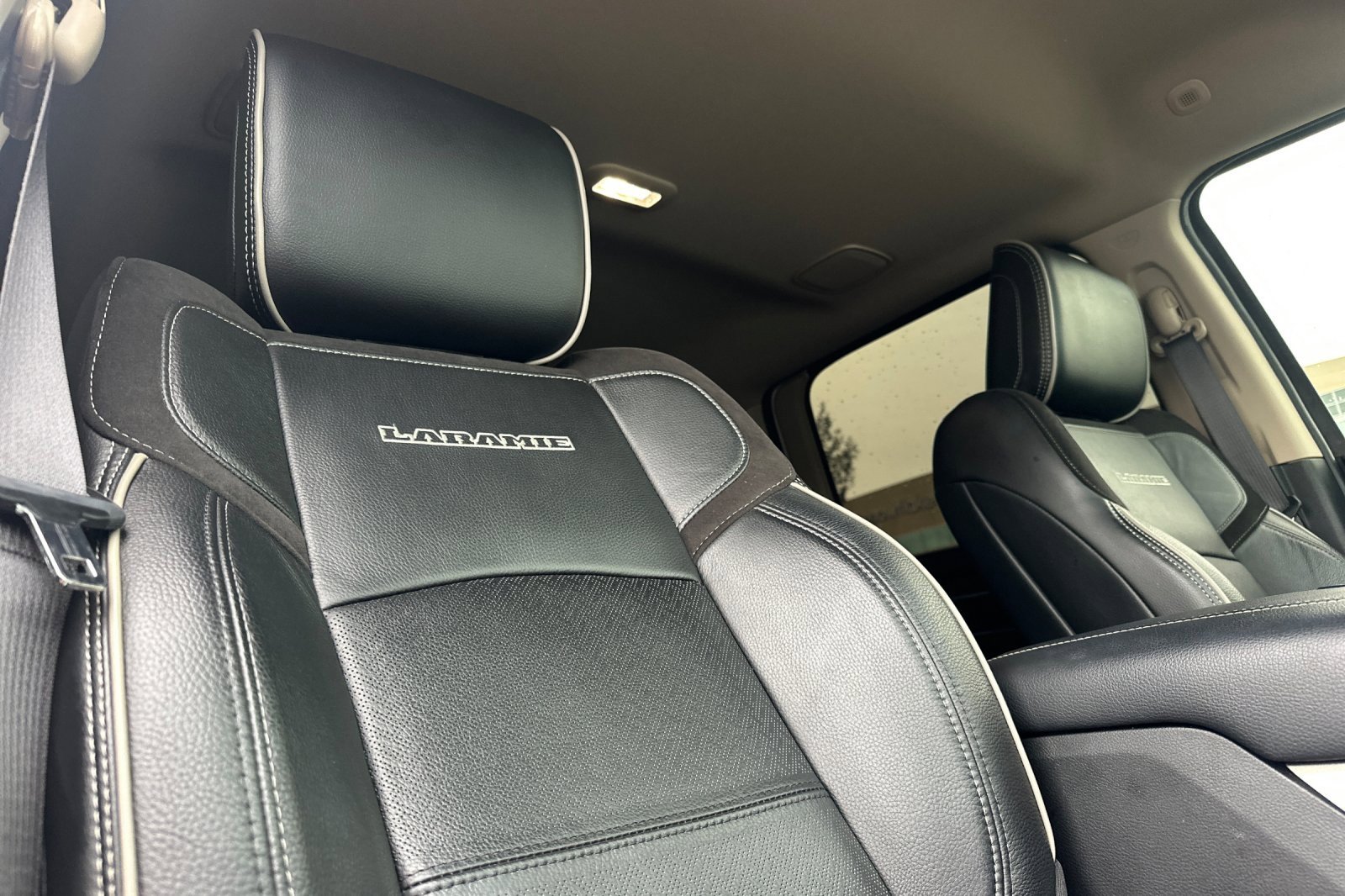 Used 2022 RAM 3500 Laramie image 20