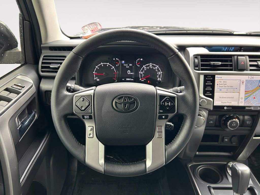 Used 2022 Toyota 4Runner SR5 Premium image 14