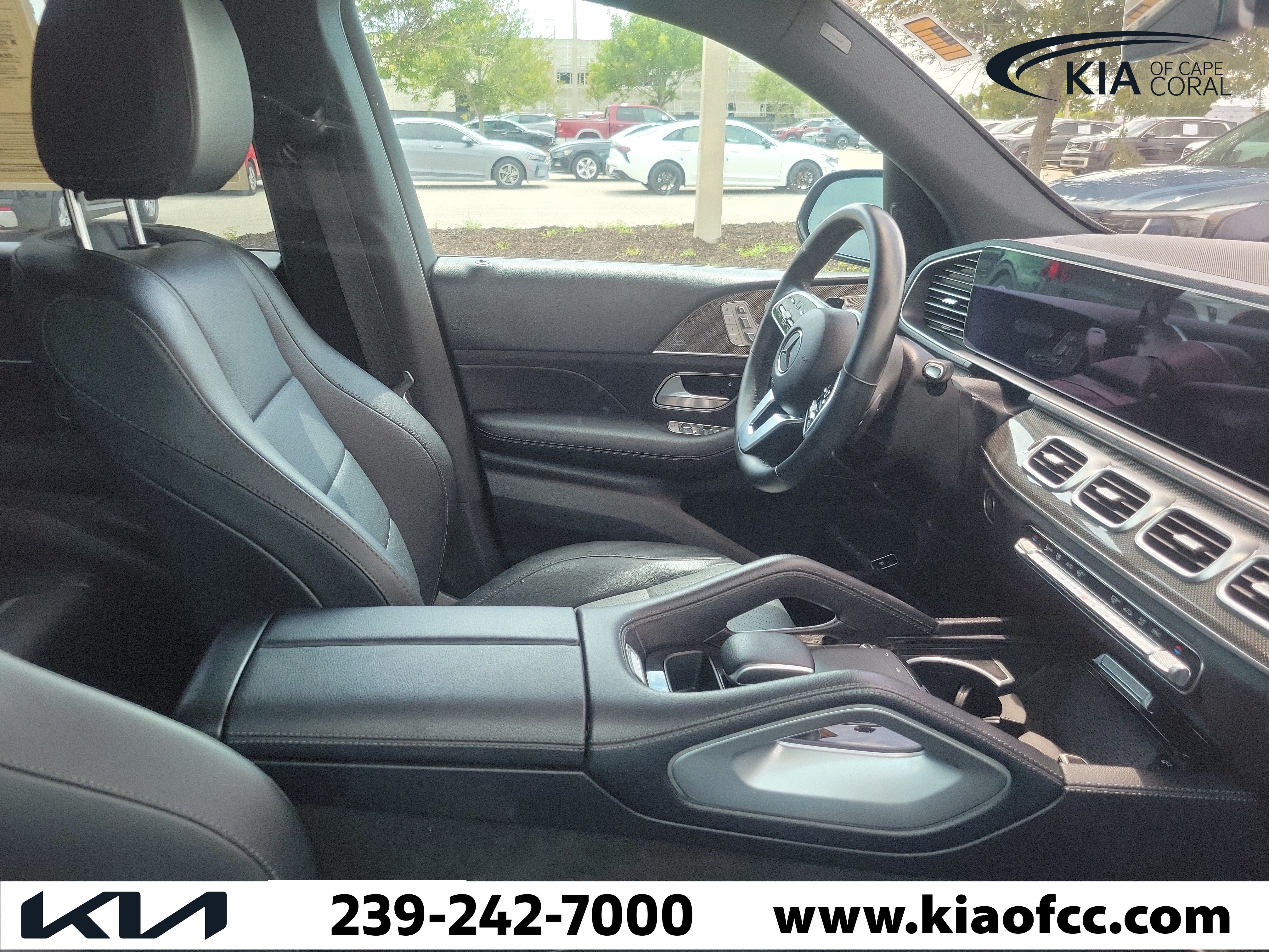 Used 2023 Mercedes-Benz GLE 350 w/ AMG Line Exterior image 10