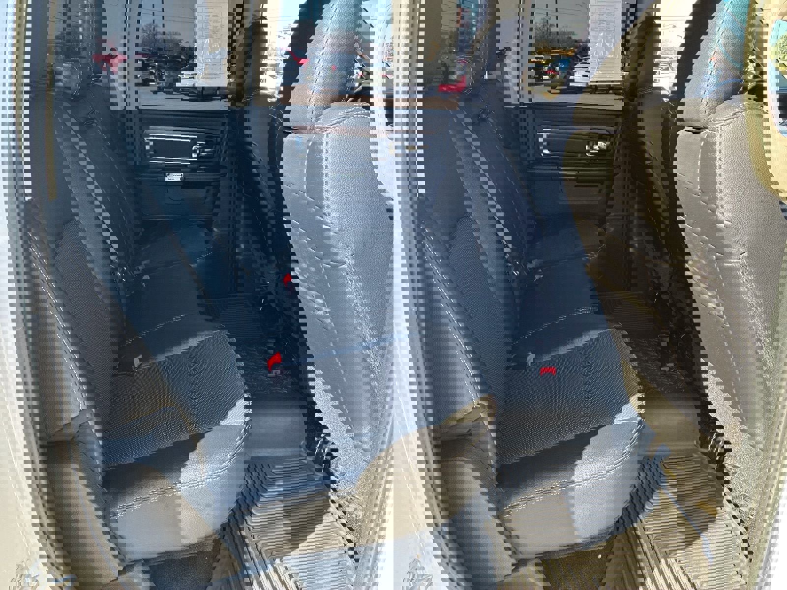 Used 2017 RAM 1500 Laramie w/ Convenience Group image 20