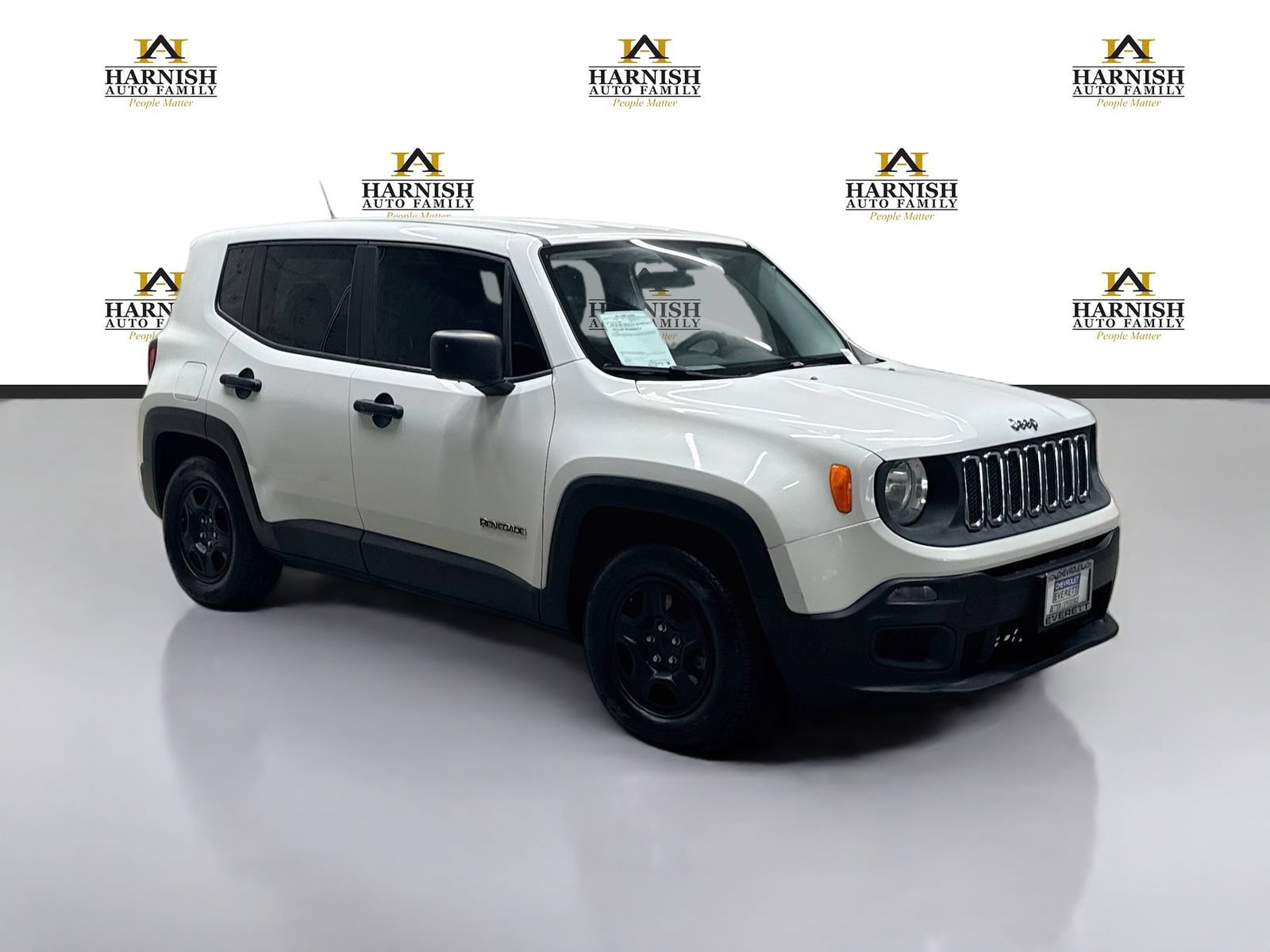 Used 2016 Jeep Renegade Sport w/ Power & Air Group FWD image 3