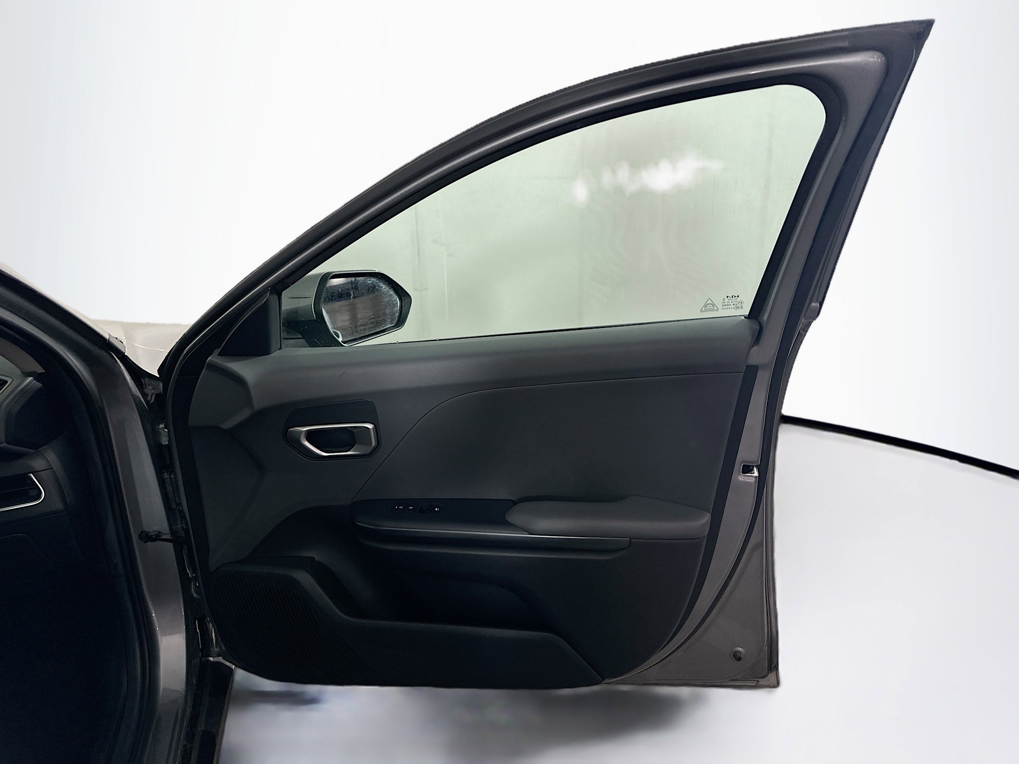 Used 2025 Kia K4 LXS image 29