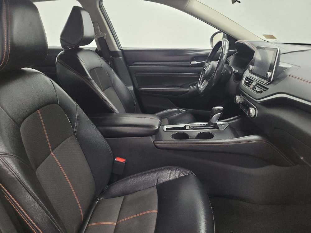 Used 2022 Nissan Altima 2.5 SR FWD image 21