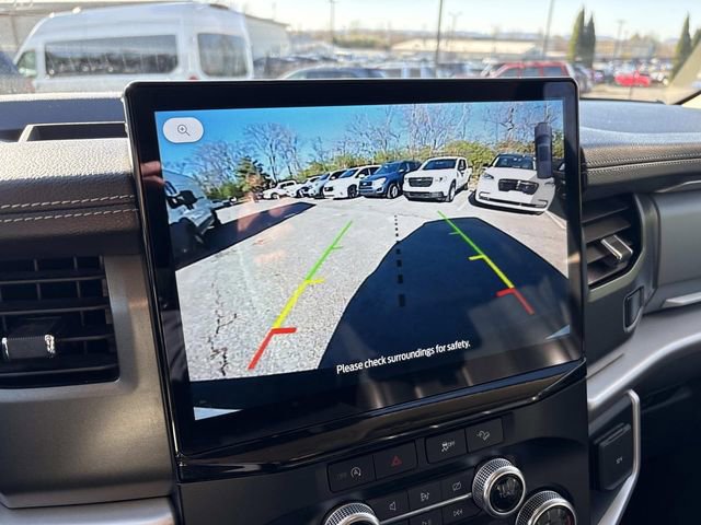 Certified 2024 Ford Expedition XLT image 31