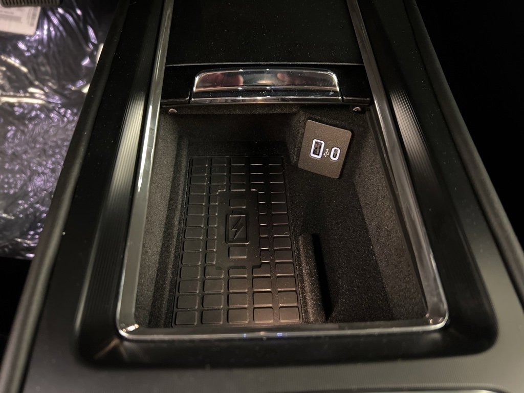 Used 2025 Lincoln Corsair Reserve w/ Jet Appearance Package image 14