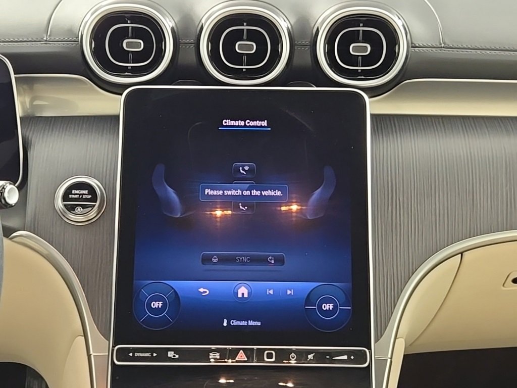 Used 2023 Mercedes-Benz GLC 300 GLC 300 image 19