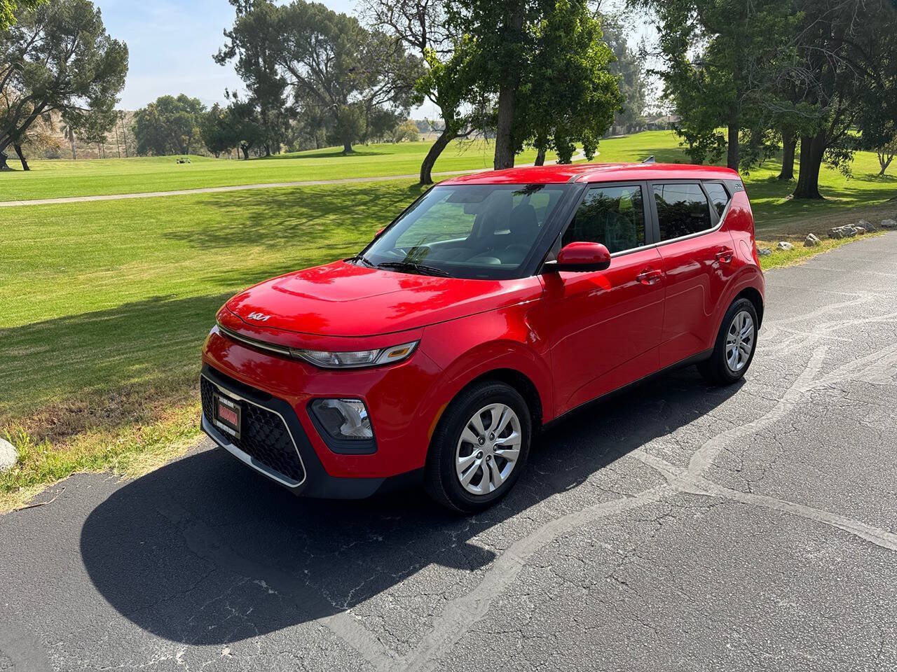 Used 2022 Kia Soul LX FWD image 5