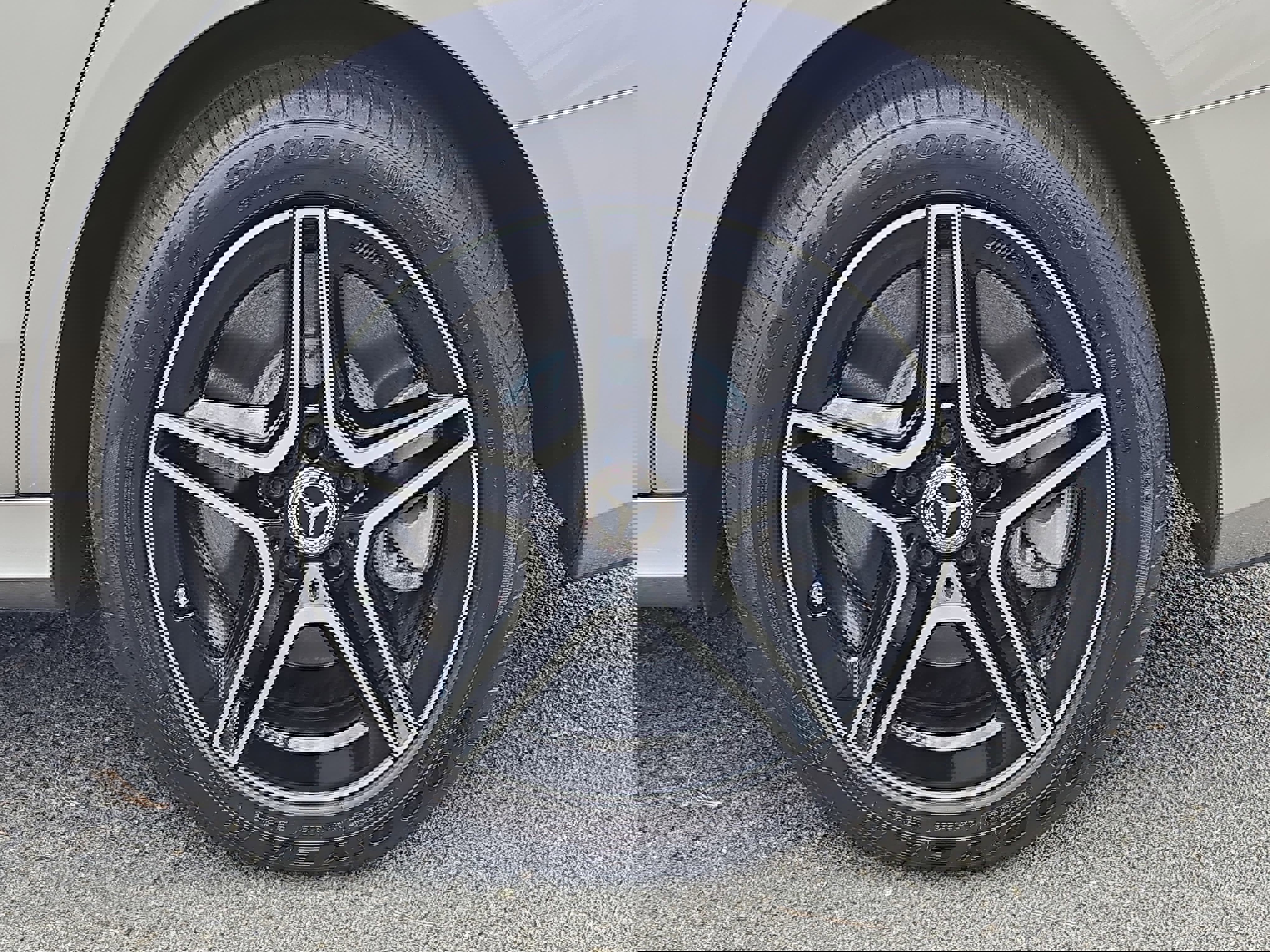 Certified 2022 Mercedes-Benz E 450 4MATIC Sedan image 33