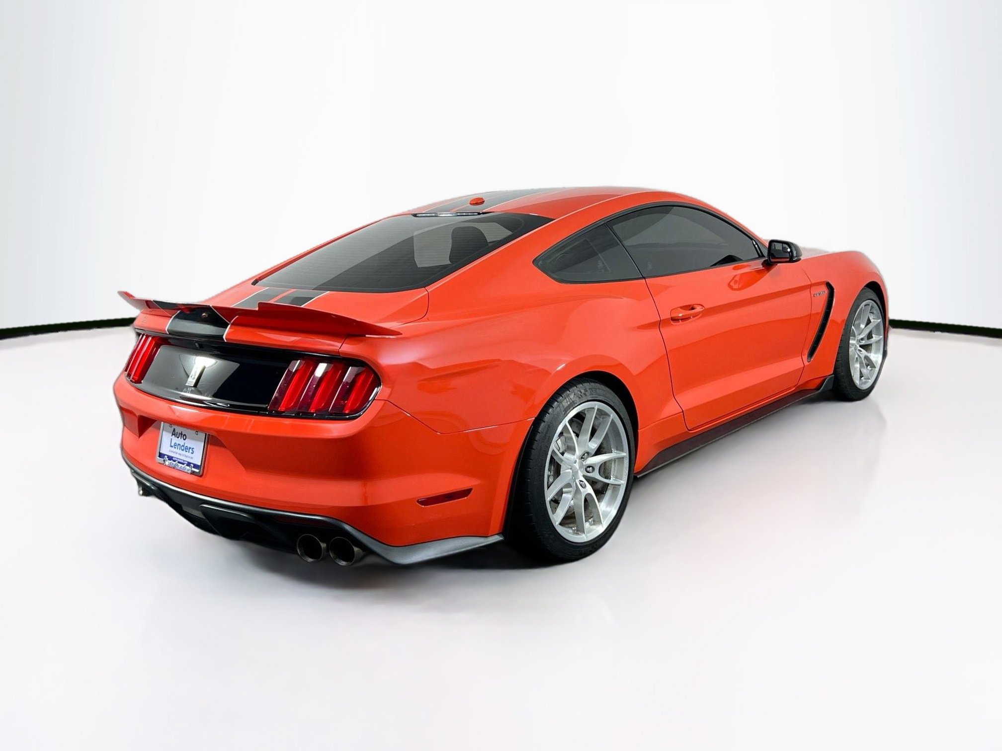 Used 2016 Ford Mustang Shelby GT350 w/ Technology Package image 5