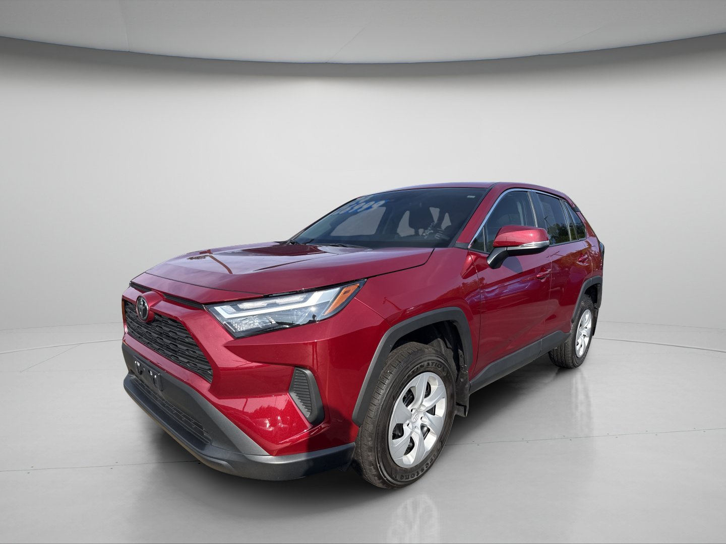 Used 2024 Toyota RAV4 LE AWD/4WD image 1