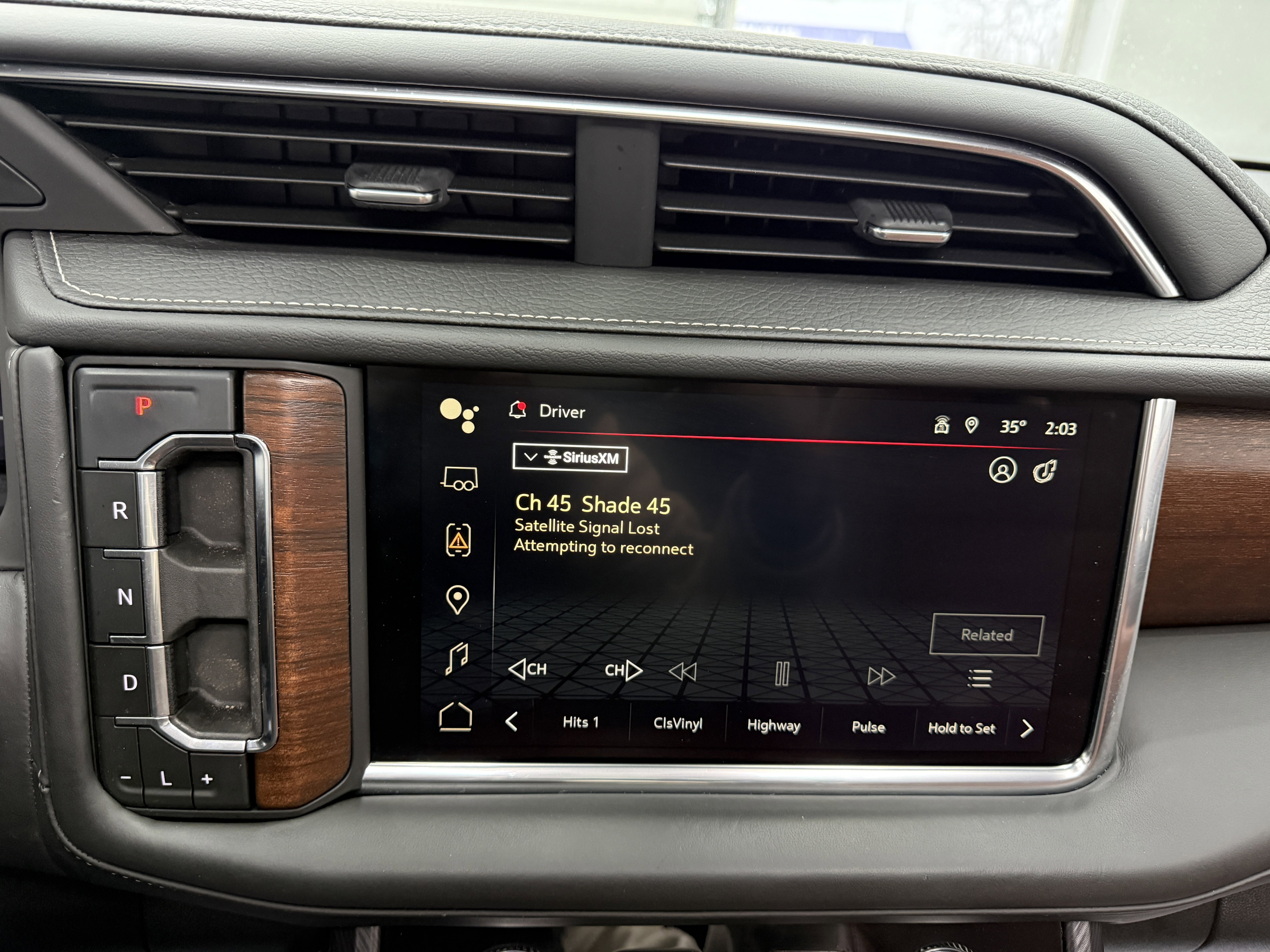 Used 2023 GMC Yukon XL Denali Ultimate image 21