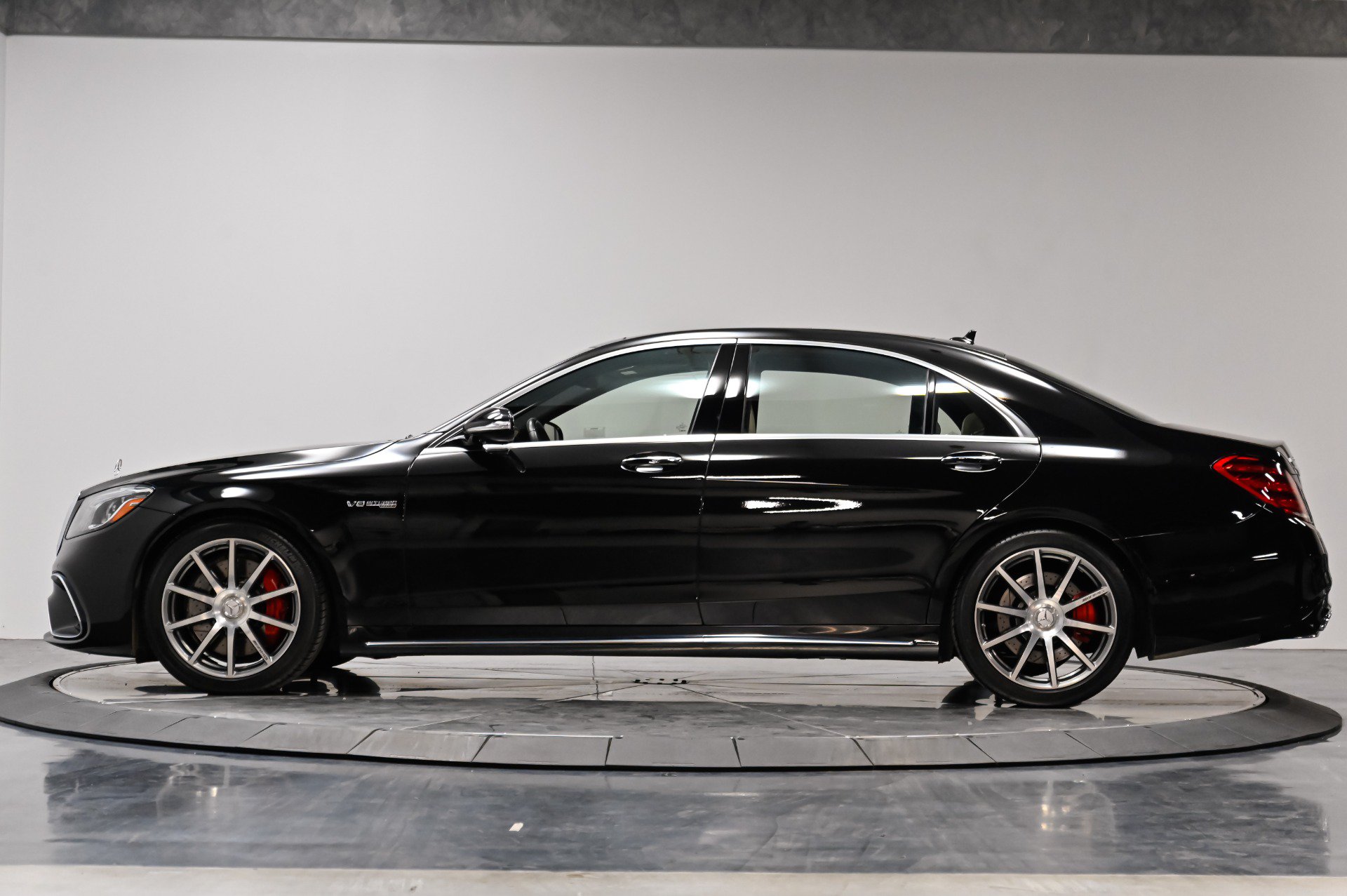 Used 2020 Mercedes-Benz S 63 AMG 4MATIC Sedan image 17