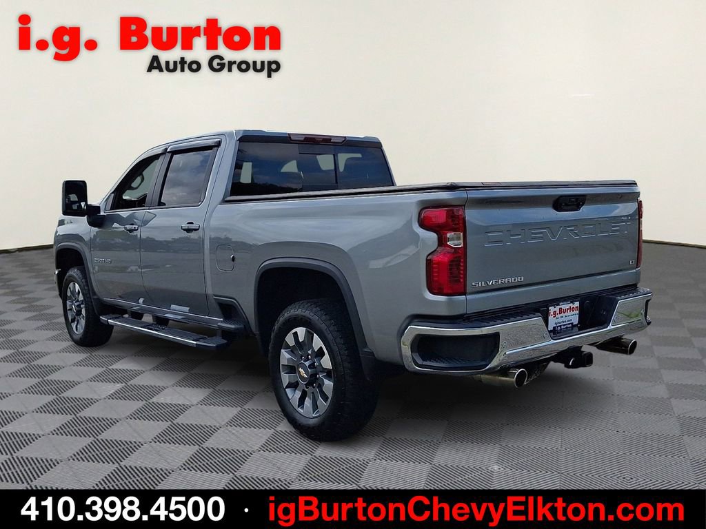 Used 2025 Chevrolet Silverado 2500 LT w/ Safety Package AWD/4WD image 4