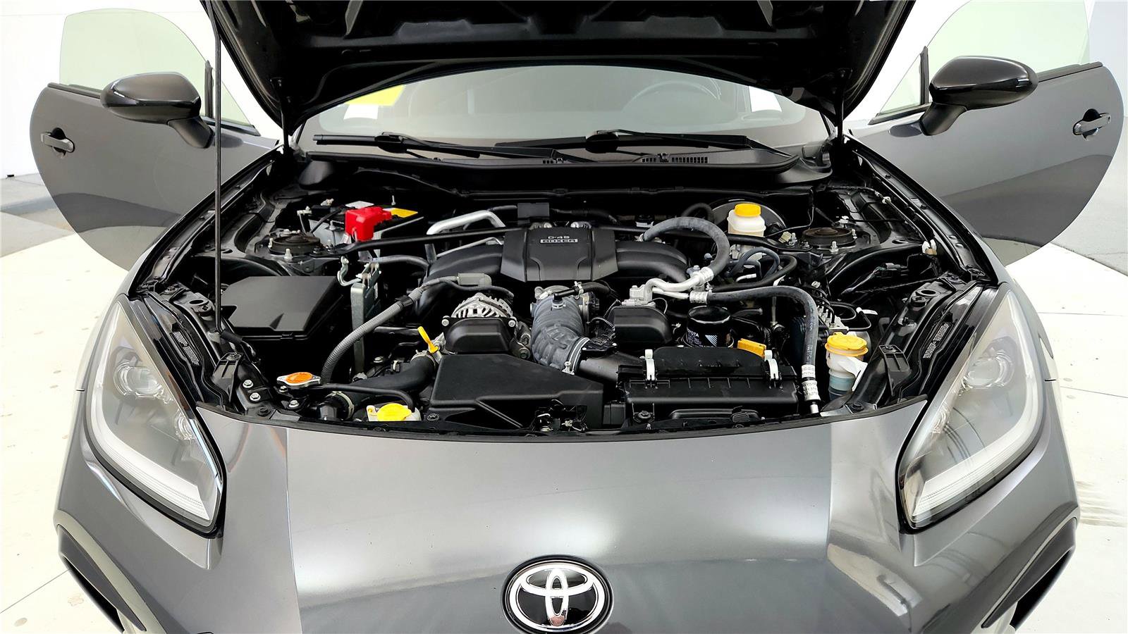 Used 2023 Toyota GR86 Premium w/ ALL Weather Mat Package (TMS) RWD image 14