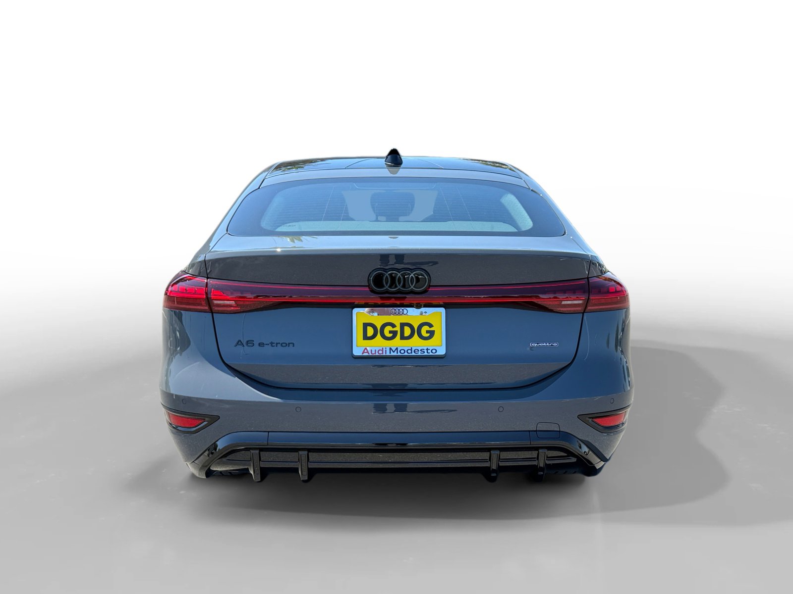 New 2027 Audi A6 e-tron Premium Plus AWD/4WD image 4