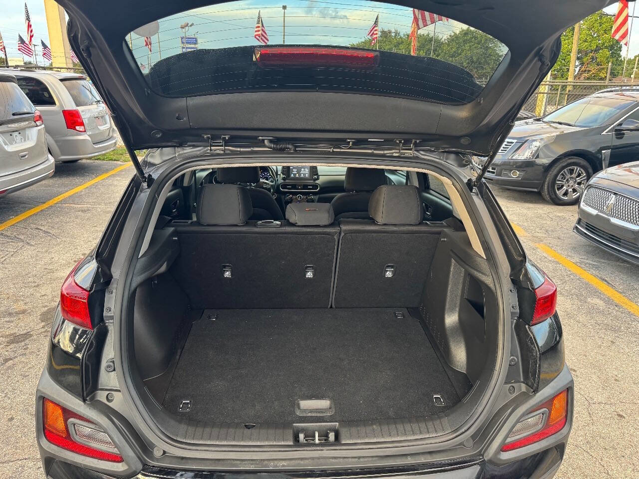 Used 2018 Hyundai Kona SEL w/ SEL Tech Package 02 FWD image 9