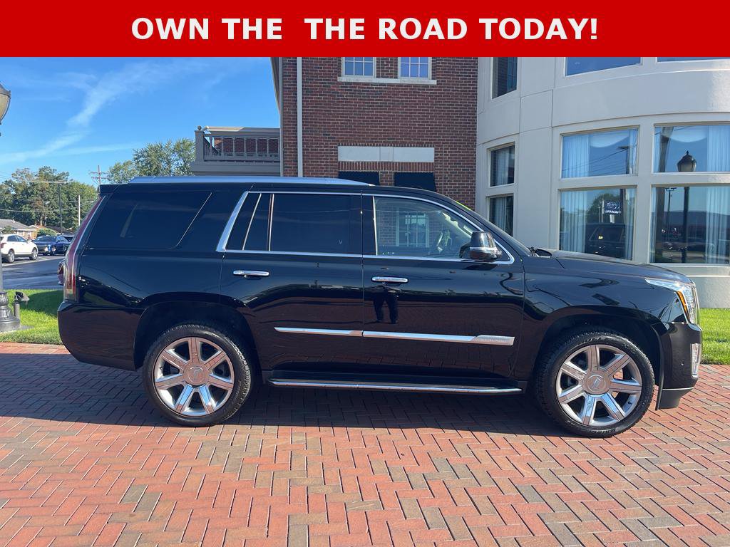 Used 2019 Cadillac Escalade Premium Luxury AWD/4WD image 9