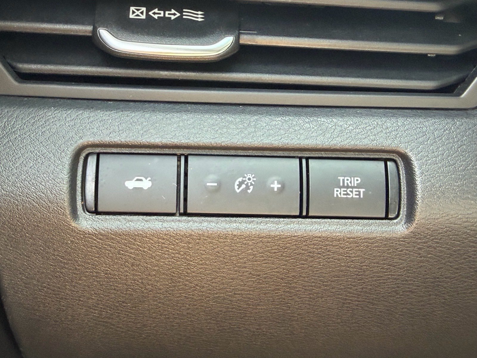 Certified 2023 Nissan Altima 2.5 SV AWD/4WD image 32