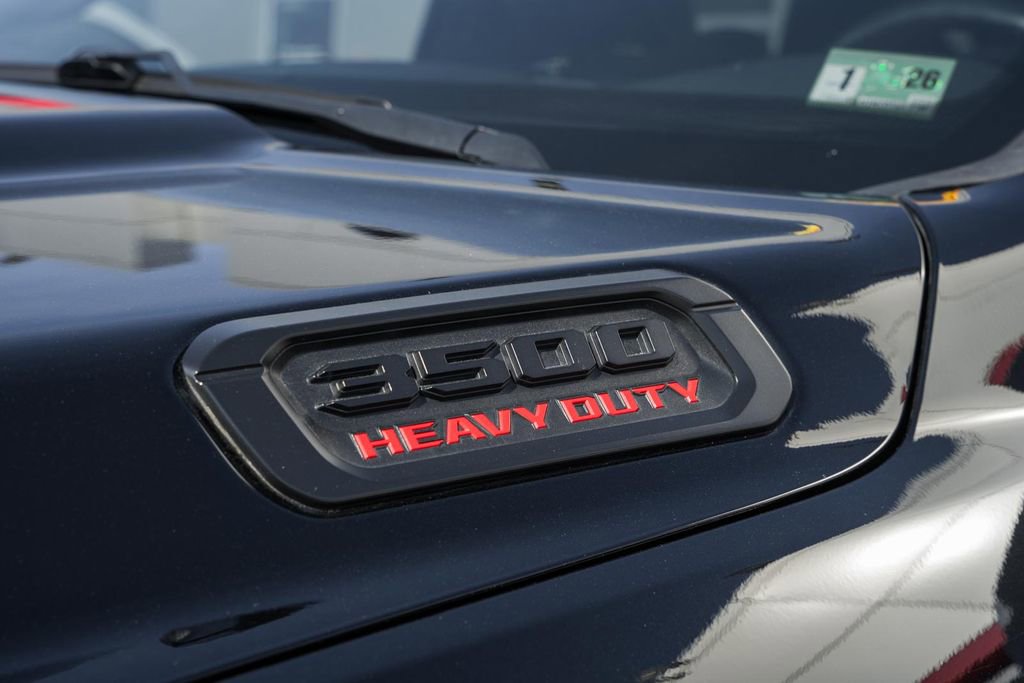 Used 2021 RAM 3500 Laramie w/ Night Edition image 19