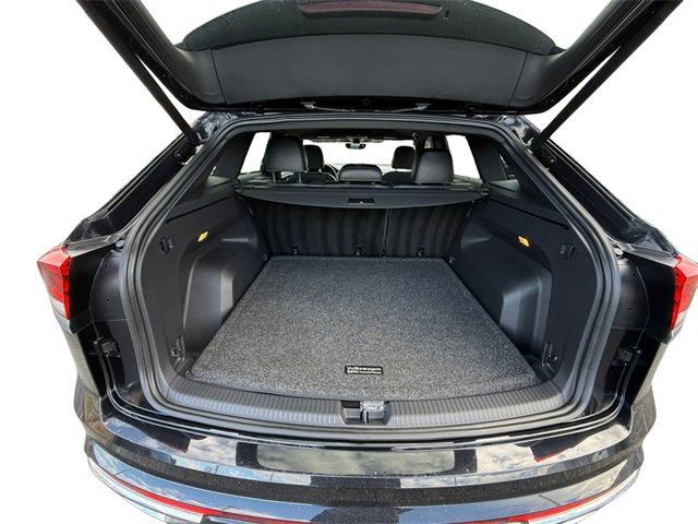 Used 2020 Volkswagen Atlas Cross Sport SEL Premium R-Line image 19