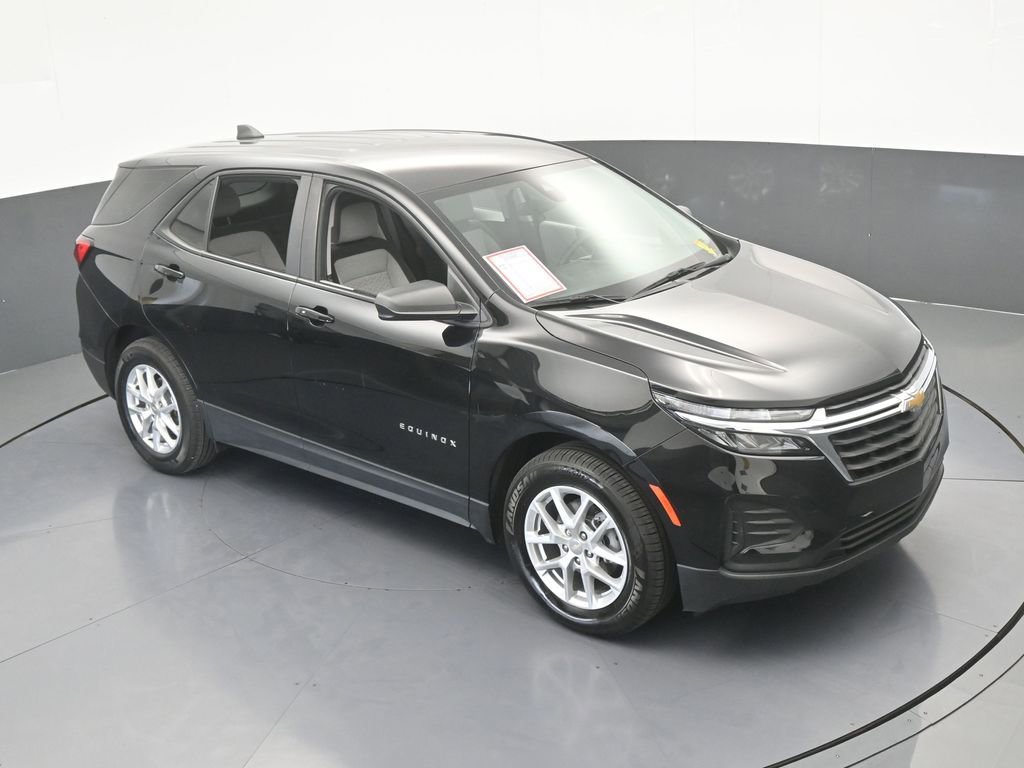 Used 2023 Chevrolet Equinox LS FWD image 45