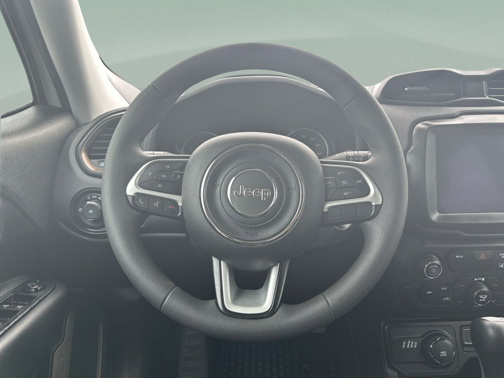 Certified 2023 Jeep Renegade Latitude AWD/4WD image 28