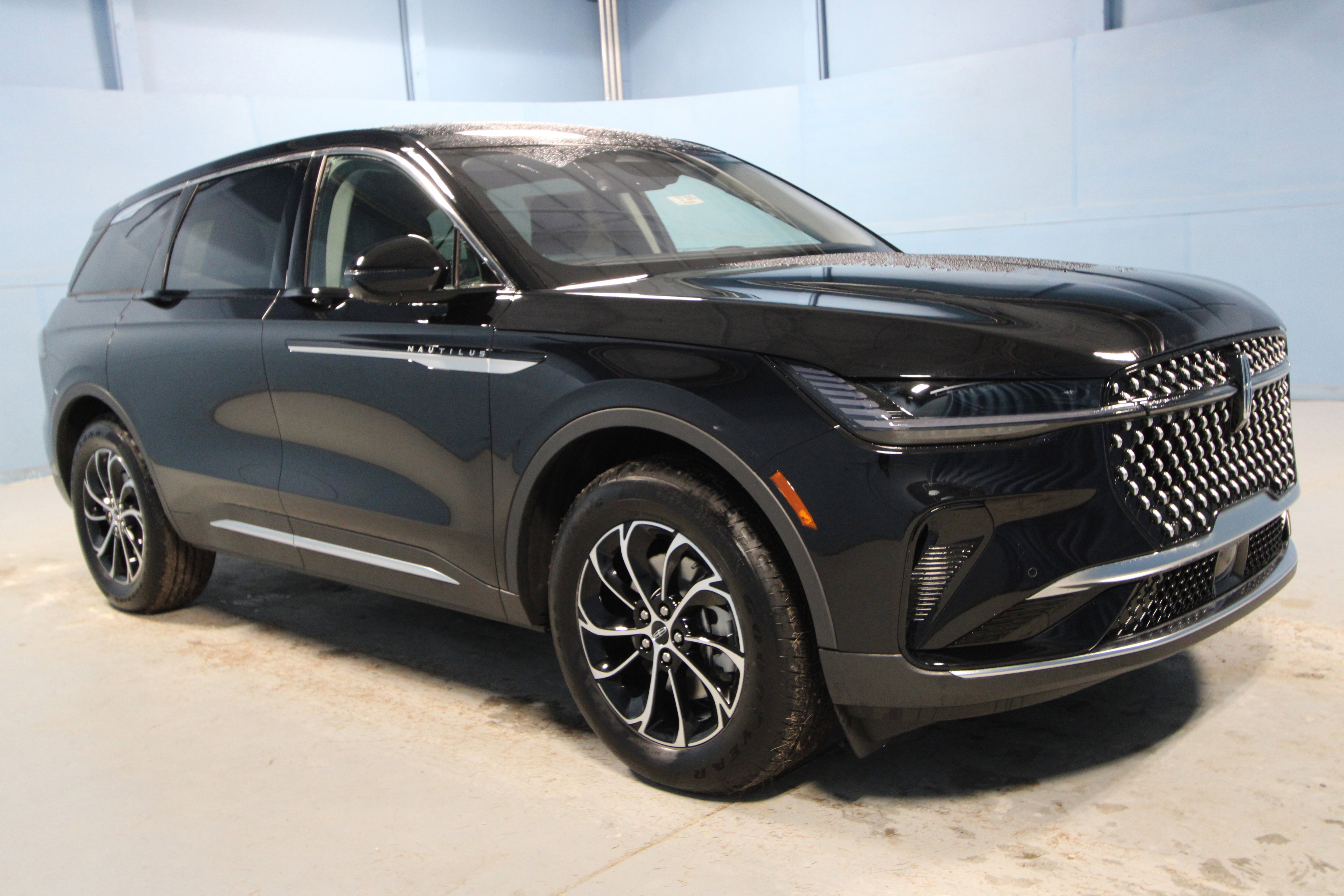 New 2026 Lincoln Nautilus Premier image 1