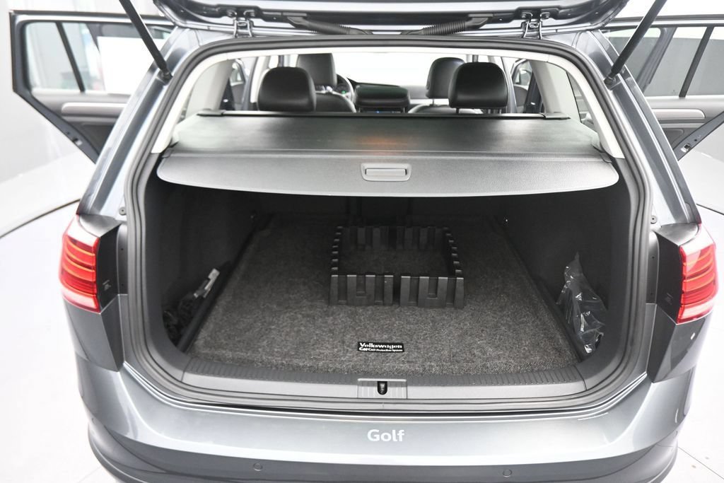Used 2018 Volkswagen Golf Alltrack SEL AWD/4WD image 43
