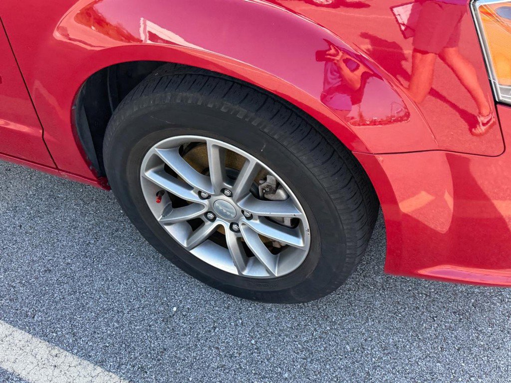 Used 2016 Dodge Grand Caravan SE image 5