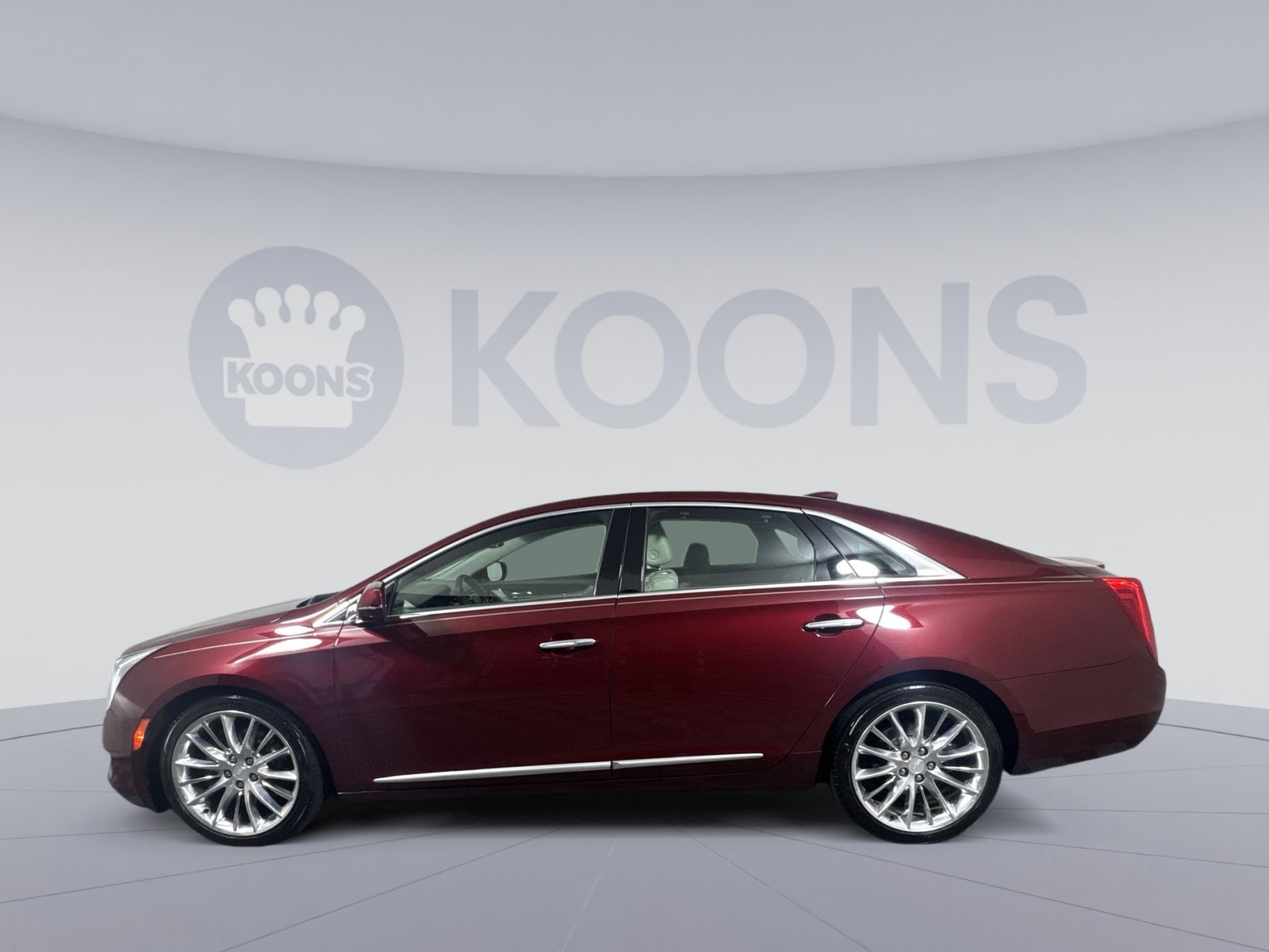 Used 2016 Cadillac XTS Vsport Platinum image 2