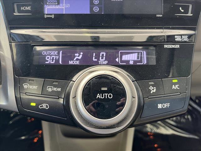 Used 2017 Toyota Prius V Four w/ Carpet Mat Package image 14