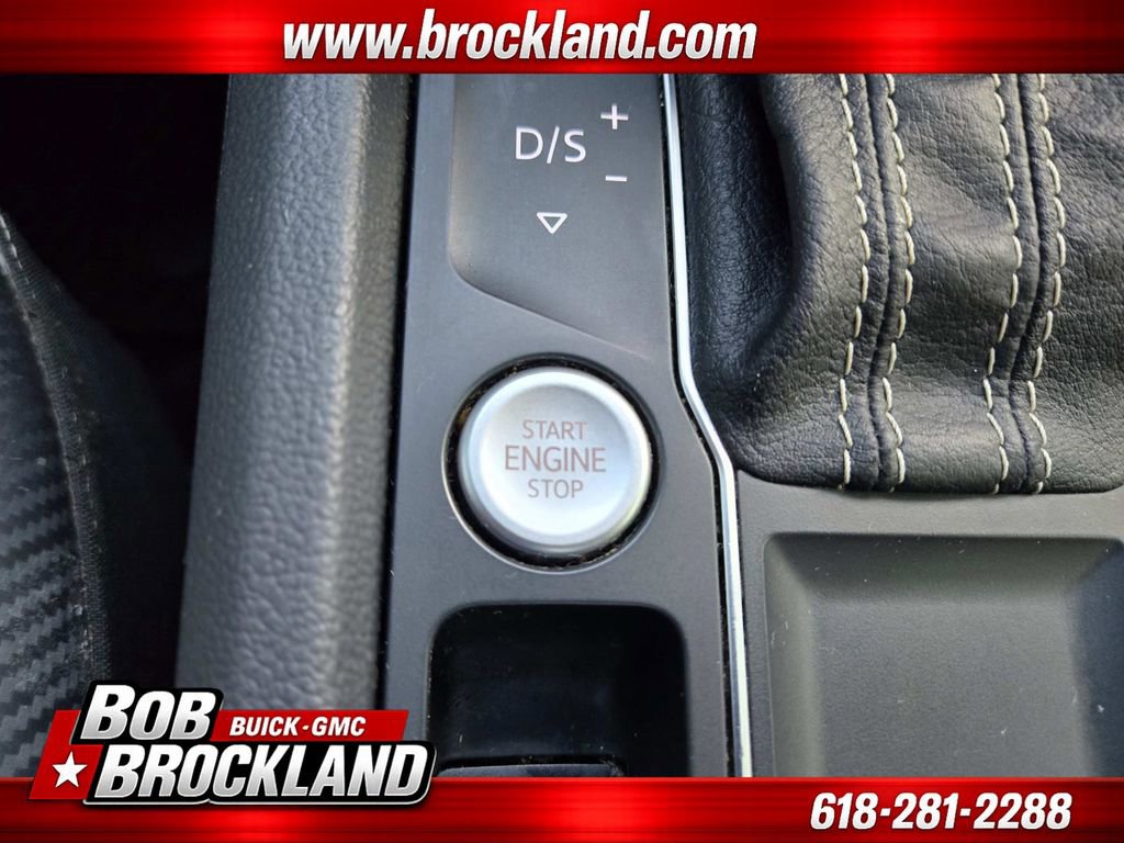 Used 2021 Volkswagen Atlas Cross Sport SE image 30