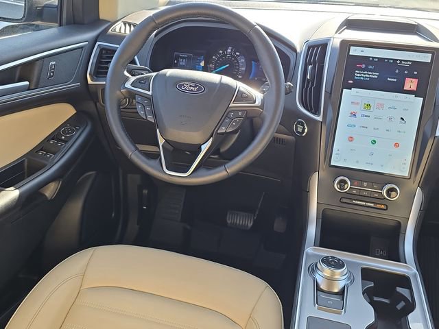 Certified 2024 Ford Edge SEL w/ Convenience Package image 30
