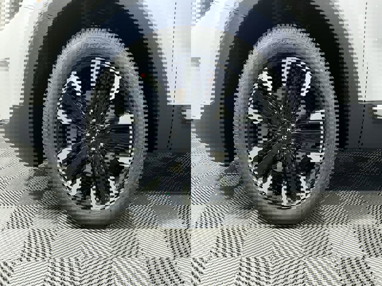 Certified 2024 Kia Telluride SX image 11