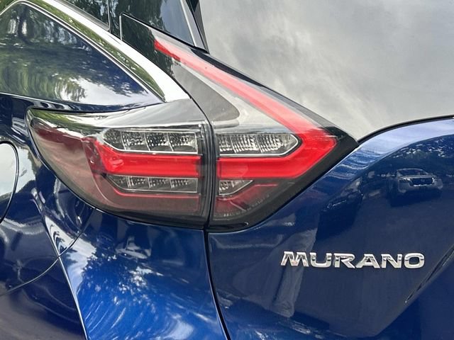 Used 2020 Nissan Murano SL w/ Moonroof Package AWD/4WD image 12