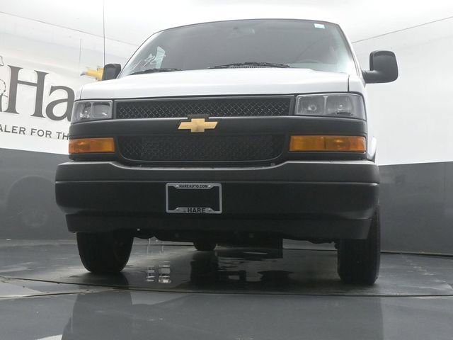 New 2026 Chevrolet Express 2500 w/ Driver Convenience Package image 4