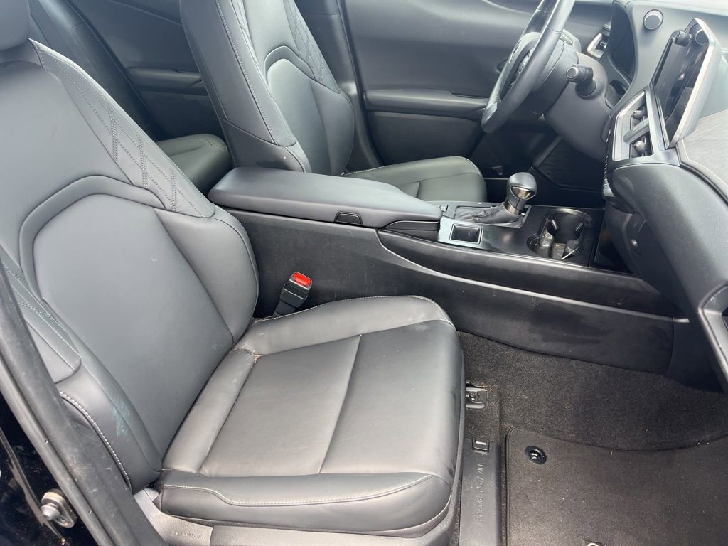 Used 2024 Lexus UX 250h FWD image 10