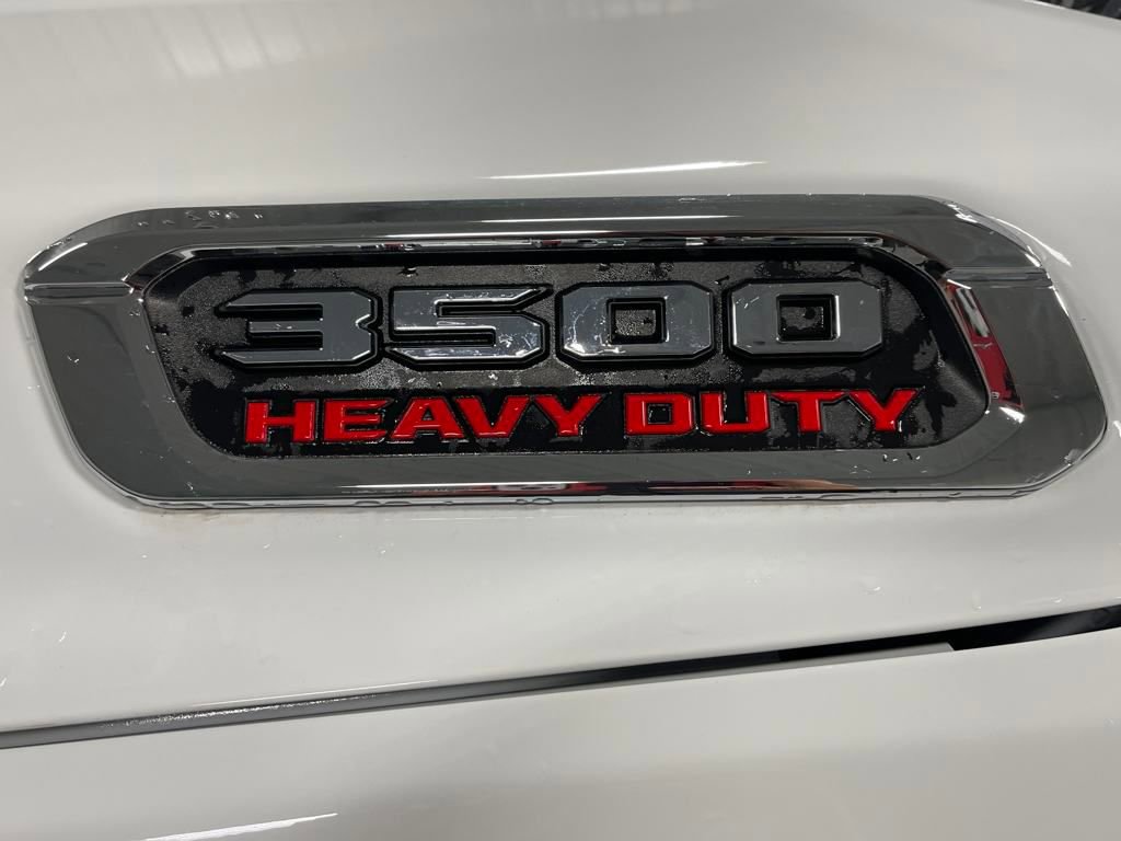 Used 2024 RAM 3500 Big Horn image 40