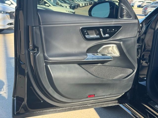 Used 2024 Mercedes-Benz E 350 4MATIC Sedan image 11