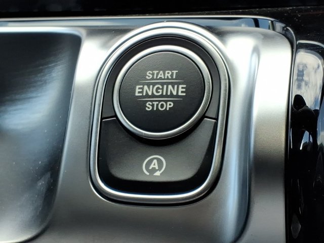 New 2026 Mercedes-Benz GLB 250 4MATIC image 25