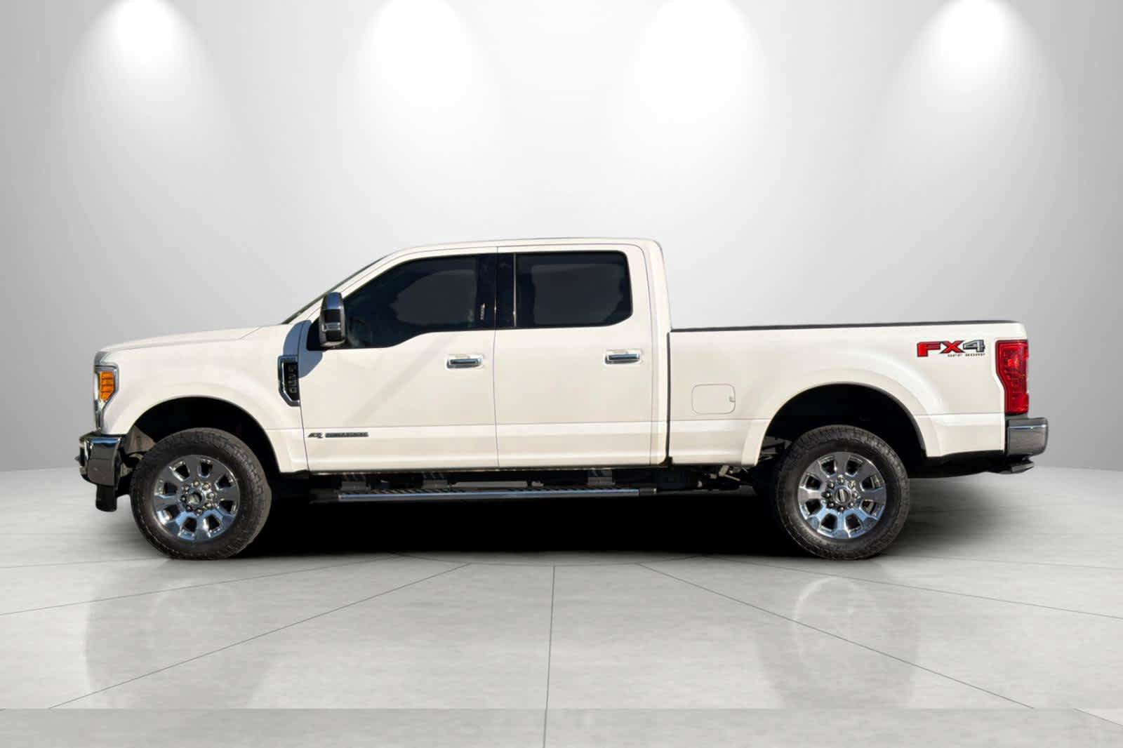 Used 2017 Ford F250 Lariat w/ Chrome Package AWD/4WD image 5