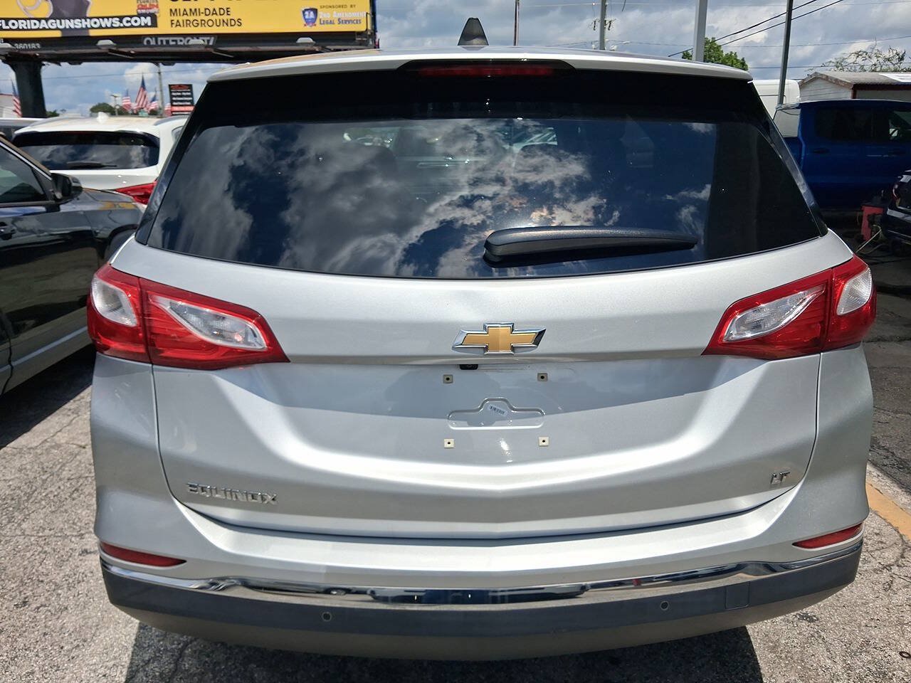 Used 2019 Chevrolet Equinox LT FWD image 4
