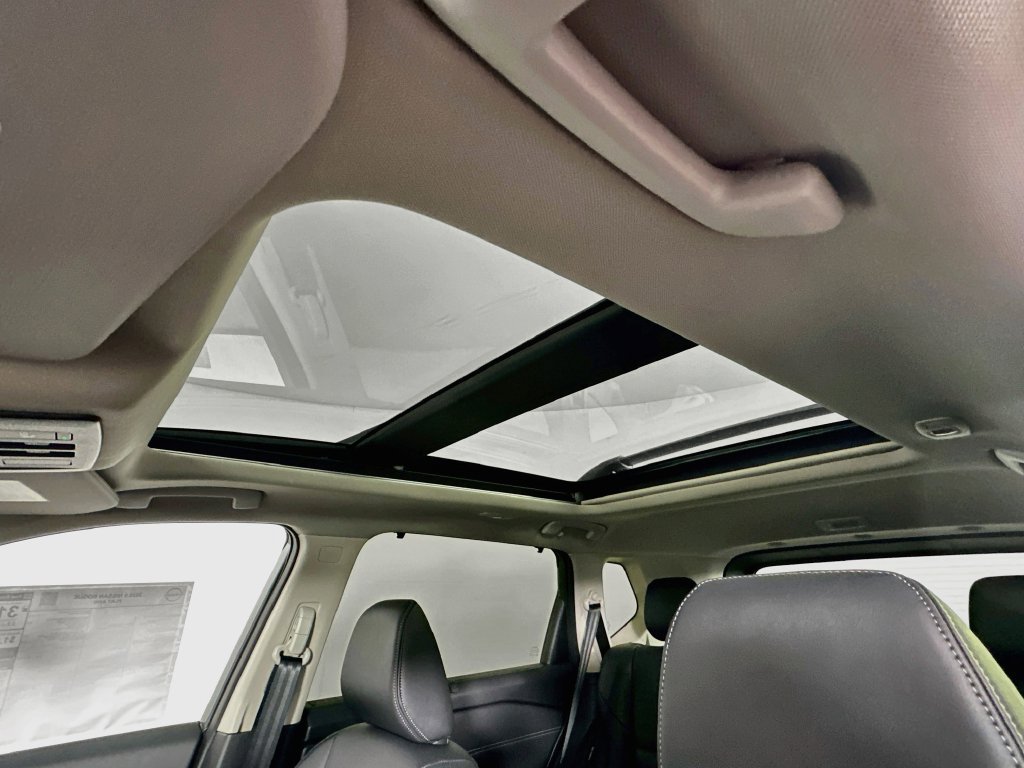 New 2026 Nissan Rogue Platinum AWD/4WD image 30