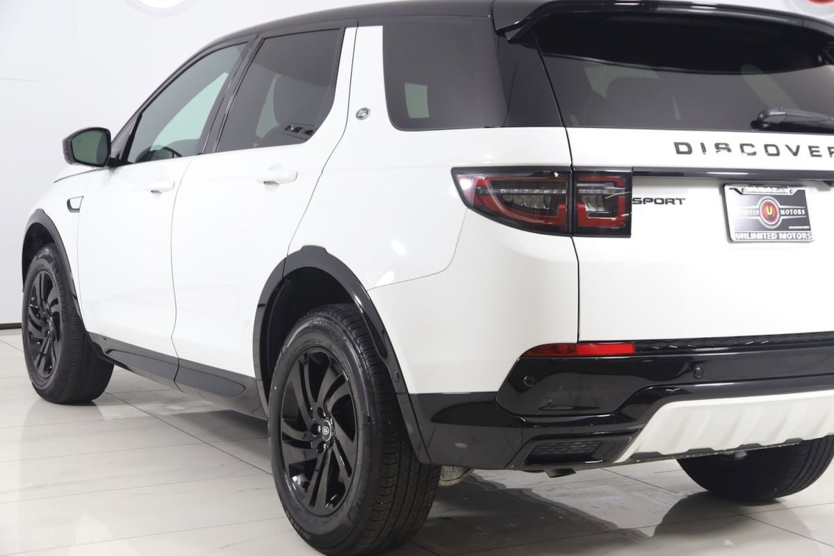 Used 2024 Land Rover Discovery Sport Dynamic SE AWD/4WD image 25