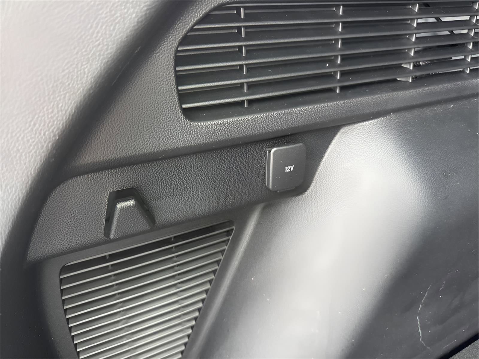 Used 2024 Ford Escape Active image 15